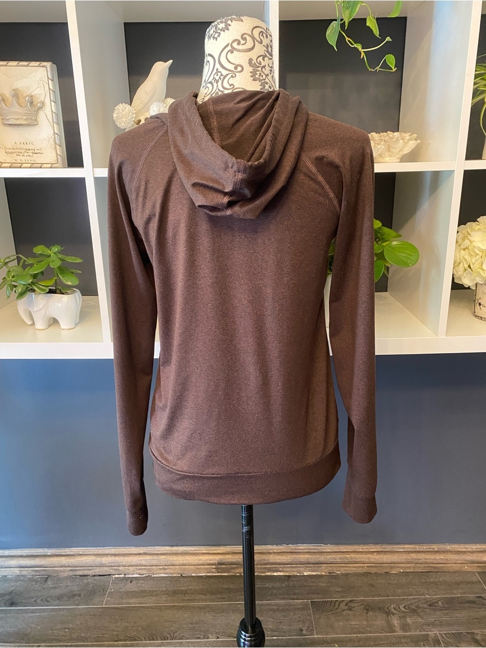 Quince Everyday Brown Pullover Hoodie with Drawstring - Picture 6 of 7